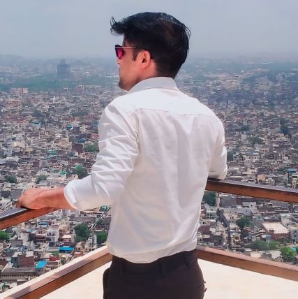 sonubairwa123's profile picture. absence of light deep in my heart 🖤