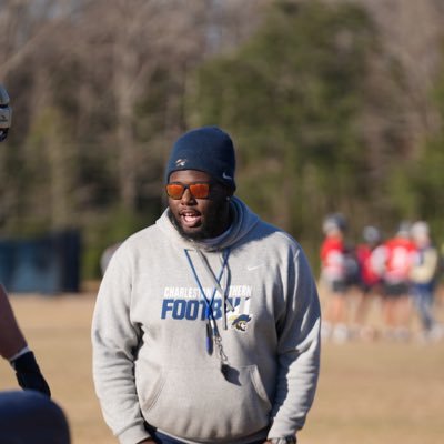Offensive Graduate Assistant @Charleston Southern University. Albany State Alumnus. 701📍Believer✝️ #GoBucsGo #MarkTheSpot25x(opinions are my own)
