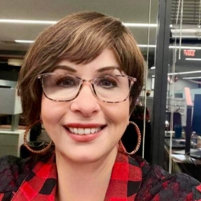 debbie_sembera's profile picture. Se Habla Español!