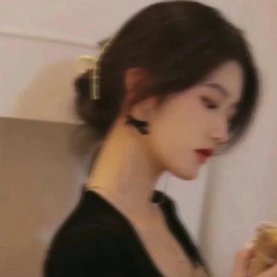 zxui8888's profile picture. 有趣的