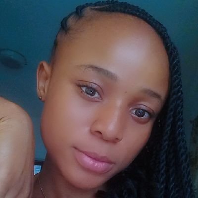 In LOVE with:
#GOD🙏
#Music🎤
#Myself💆
Footballer @BraveheartsTMC⚽
Your future Gender Advocate.👼