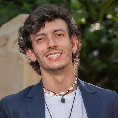 ✊Emprendedor social | Comunicador
Consultor en DEI e Innovación social
🏳️🌈Periodismo queer
Magister en Gerencia Social