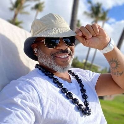 I am a man with a great sense of humor, God fearing and very accommodating 💫