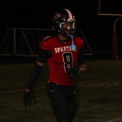5'11 | 190lbs |3⭐️ATH| Track 100m:200m:4x1 | 4.0 GPA| True c/o 2027 |JDClementEarlyCollegeHighSchool| SouthernDurhamFootball/Track&Field NCAA #2308989739 9