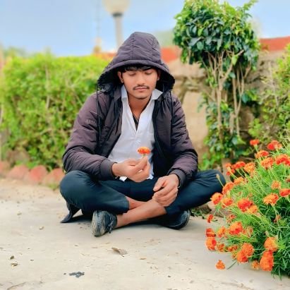 ...𐌑𝔂 𝐥𝔦ʄₑ.𝓝ᥫ᭡፝֟፝֟
�मेरी �→मां बापू
�महाकाल का लाडला �
�कोटकासिम आला �
�भाईचारा On Top �