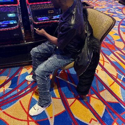 10inchesofD's profile picture. Don’t show your mama this page