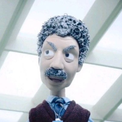 hamburgerwaiter's profile picture. he/him