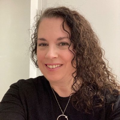 My goal is to love God & love people. Sometimes I fail. Married to Kevin. Loves Birds. DIY indie songwriter. Loves music esp. Hall&Oates & Soul Asylum.