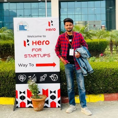 sahilmuhib's profile picture. Indian. Currently being Ruled by Illiterate Fascist Morons/Goons ! ☠️
| Tax Payer 😎| Dreamer | Writer/Poet | Let's make Peace and Love our Priority! 🌟⚡🎀