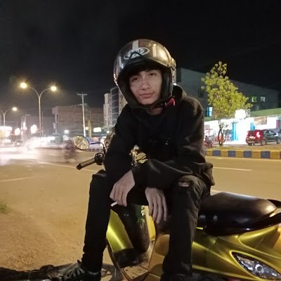 flashryuko's profile picture. 