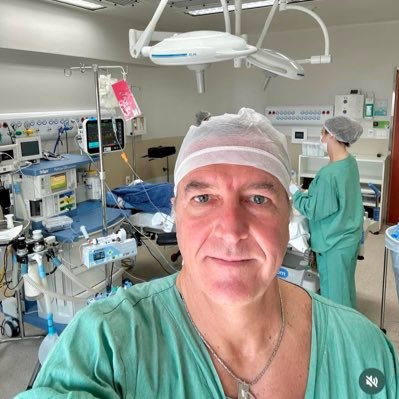 Surgery 🥼E.M.S 📍Rome,Italy🇮🇹Psalm66:1-20 BELIEVE IN JESUS✝️catholicchurch Honesty is the best policy.If I lose mine honor, I lose myself.Traveler✈️