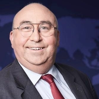 LucSimler48191's profile picture. Oui