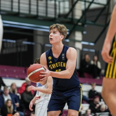 🇸🇪| 🏀| 6’7 210 lbs | Forward/Guard | Sweden NT | C/O 2027 | SBBK |