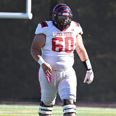 6ft 300lb/3.5 gpa primary contact coach Coach Campbell. Email: bcampbell9778@gmail.com hudl: https://t.co/beH40CqYou