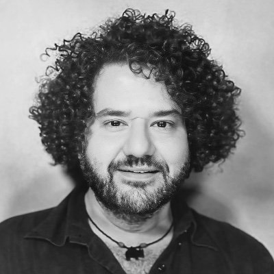 moalQaq's profile picture. فنان بصري، مغني وممثل