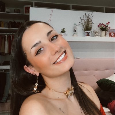 rocioalejos's profile picture. q putas fue lo q me hiciste