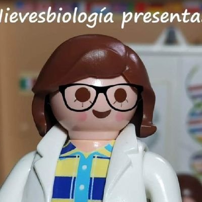 Bióloga, profe de Biogeo en deconstrucción. Más ciencia y menos violencia.