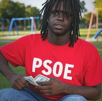 paulfume's profile picture. viaje antes que destino
witchwave 🔮
libertario 
La violencia solo se justifica si es contra el estado