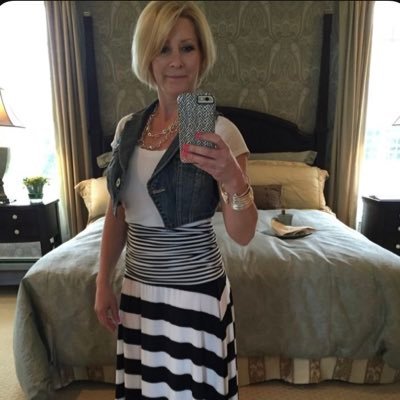 Rebashaffe7198's profile picture. I’m for Christ and everything comes from God