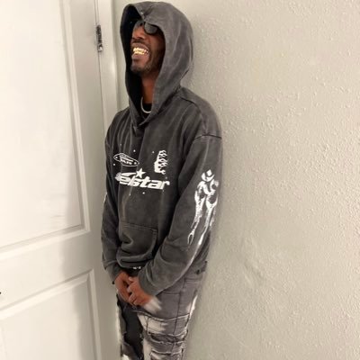 New Twitter follow me! EST.2.25.93 ♓️ Greyson’s Dad Amosc:og_dolph25 IG_og_dolph28 Rest In Peace Voris Free Te #NLTM🦍