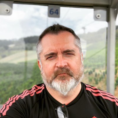 Ich bin eine sehr ehrliche und aufrichtige Person, ich hasse Lügen
