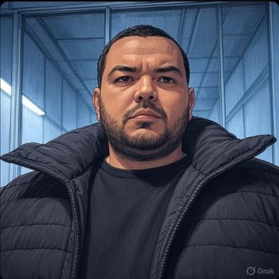 azogh_696's profile picture. 🎮🎸🎥🔭🗺️💰☕🚬