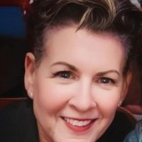 Ettie (@e_t_t_i_e) 's Twitter Profile