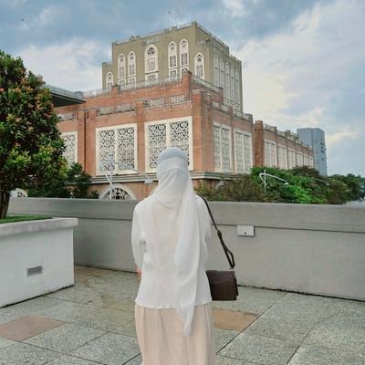 nrmarhere's profile picture. Learn to love yourself, only then you will learn to love others better. Be calm and embrace yourself 🩷