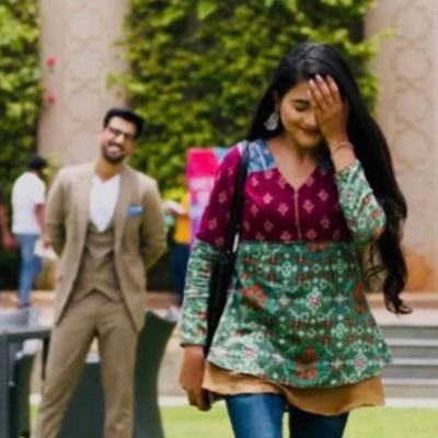 Your only given a little spark of madness, you mustn’t lose it (@shakhi_devir22)