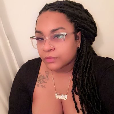 be your own kind of beautiful 🫶🏽#lgbt🏳️🌈 🇵🇷#ncatalum💛💙