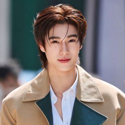 ปกติ ไม่เคยตามดาราคนไหนเลย ปอนด์กับภูวิน เป็นคู่แรกที่เราตาม 🥰 เพราะนักเรียนแนะนำ สรุปพอได้ดู หัวใจเล็กๆของเรา ก็หาทางออกไม่เจออีกเลย…ยิ่งรู้จัก ยิ่งรักเธอ❤️