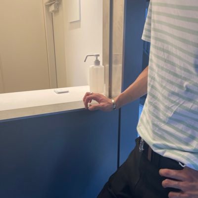 av_o4nm's profile picture. 20代 182cm