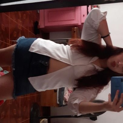 _goldentimes's profile picture. me quiero morir pero tranki