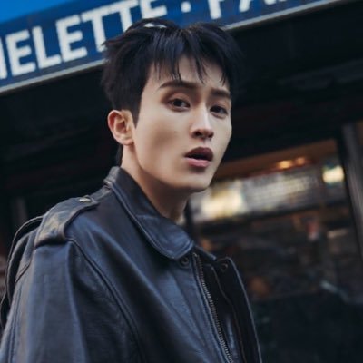 ตั้งใจรักและซัพพอร์ตมาร์คลีไปทุกวัน #MARK #mark_thefirstfruit **fan account**