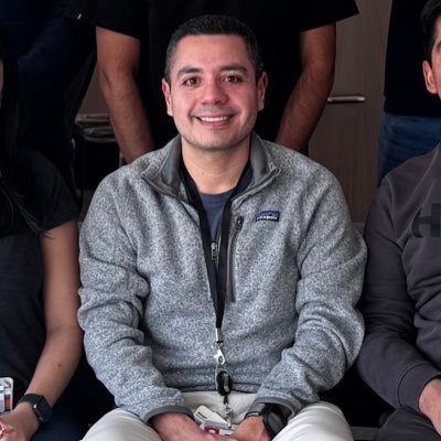 Physician 🇪🇨 #IM @CookCountyIMR Alumni Class of 2023 #FirmB - Heme/Onc PGY6 at @CookCtyHealth - FCCM UG 2016 #Teaching - Tweets, my own opinion ✌🏻