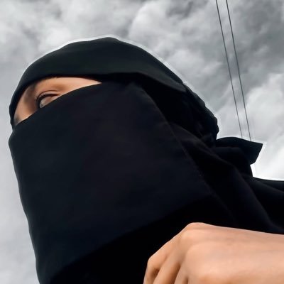 new account احسن الظن بالناس كأنهم كلهم خير،وأعتمد على نفسك كأنه لا خير في الناس/married🥰