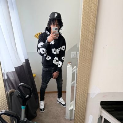 idontscam3's profile picture. 👎🏾