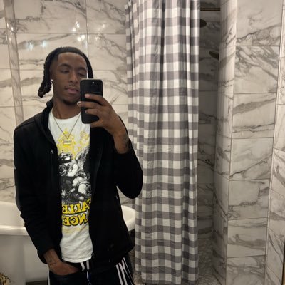 2️⃣4️⃣ 🥷🏾STRAIGHT ‼️I LIKE THEM BIG BOOTY BITCHES WITH THE BIG OLE TITTIES 🤣📲