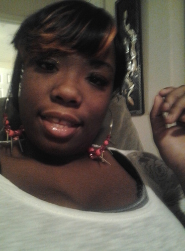 21 no kids living life 2da fullest 2morrow ain't promised god comes first regardless