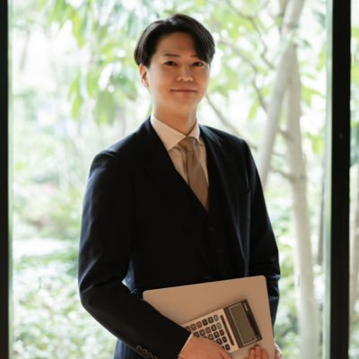 leistung_tax's profile picture. ✨🦢青山で税理士事務所経営 |元国税局調査官 | 開業5年目 | 従業員9名(内:元国税調査官3名) | freee四つ⭐️アドバイザー|TikTokフォロワー2万9,000人 🦢✨