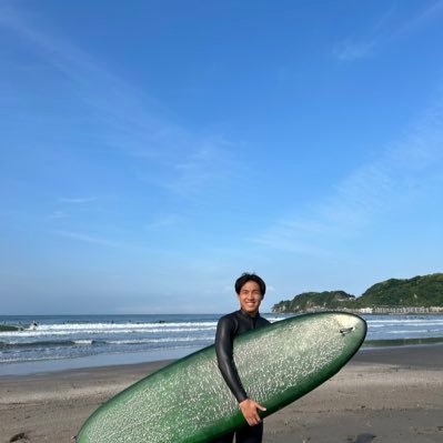 ▪️サーフィンに関する情報を発信 してます。▪️仕事や人間関係で悩んでいる人にサーフィンの楽しさを伝えたいです。▪️私もまだまだ練習中〜▪️海でのサーフィンアドバイスはこちらから→https://t.co/uwuSqcQV6v