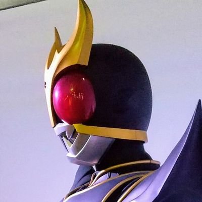 仮面ライダークウガと艦これが生き甲斐
艦これは2014年3月に着任。嫁艦は大和
A New Hero. A New Legend.
宜しくお願いします