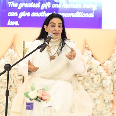 premmayigurumaa's profile picture. Spiritual Guide | Bhagwat Orator | Speaker 45+ Years of Spiritual Transformation ✨ Helping You Find Peace & Purpose 🕉️