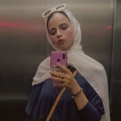 malak_al_abed's profile picture. اللهم جر الخير على يدي و اجعلني مفتاح للخير 😇😍