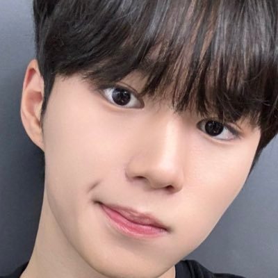 ๋ฒ ๋ฆฌ๐ฆ Profile