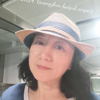 lih87351's profile picture. 