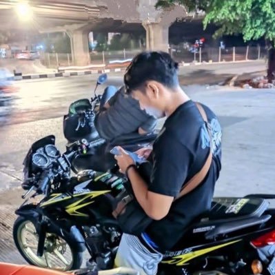 🌈 video hasil sendiri ,bukan comot grup orang 😎 konten tntng straight ,dimodusin ,di Prank,dimabokin di sepong,di intip ,di coli 💦✌️chat https://t.co/A8WXcxxcLt
