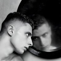 Artistic Male (@maleartistic) 's Twitter Profile