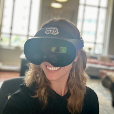 EmilyAnneTX's profile picture. Lead XR Recruiter @GrooveJonesVR