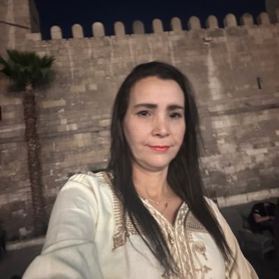 LobnaSaihi's profile picture. 